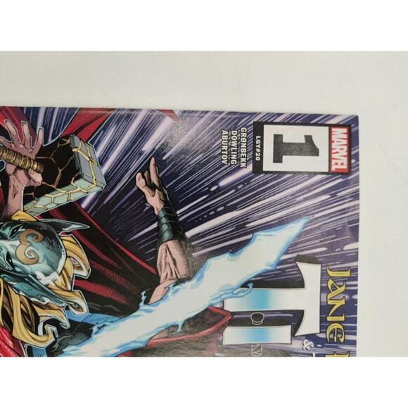 JANE FOSTER & THE MIGHTY THOR #1‎ Marvel 2022 NM - Picture 4 of 6